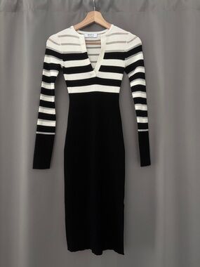 Bailey 44 Black and White Ribbed Striped V-Neck Dress